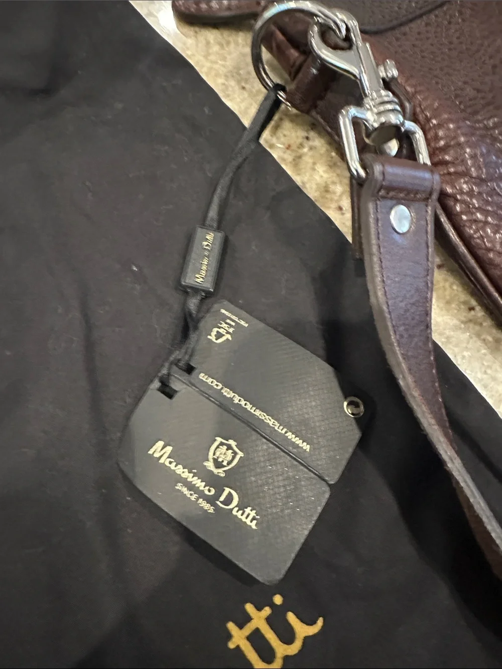 Massimo Dutti cross body shoulder bag - leather - chocolate brown w dust bag NWT